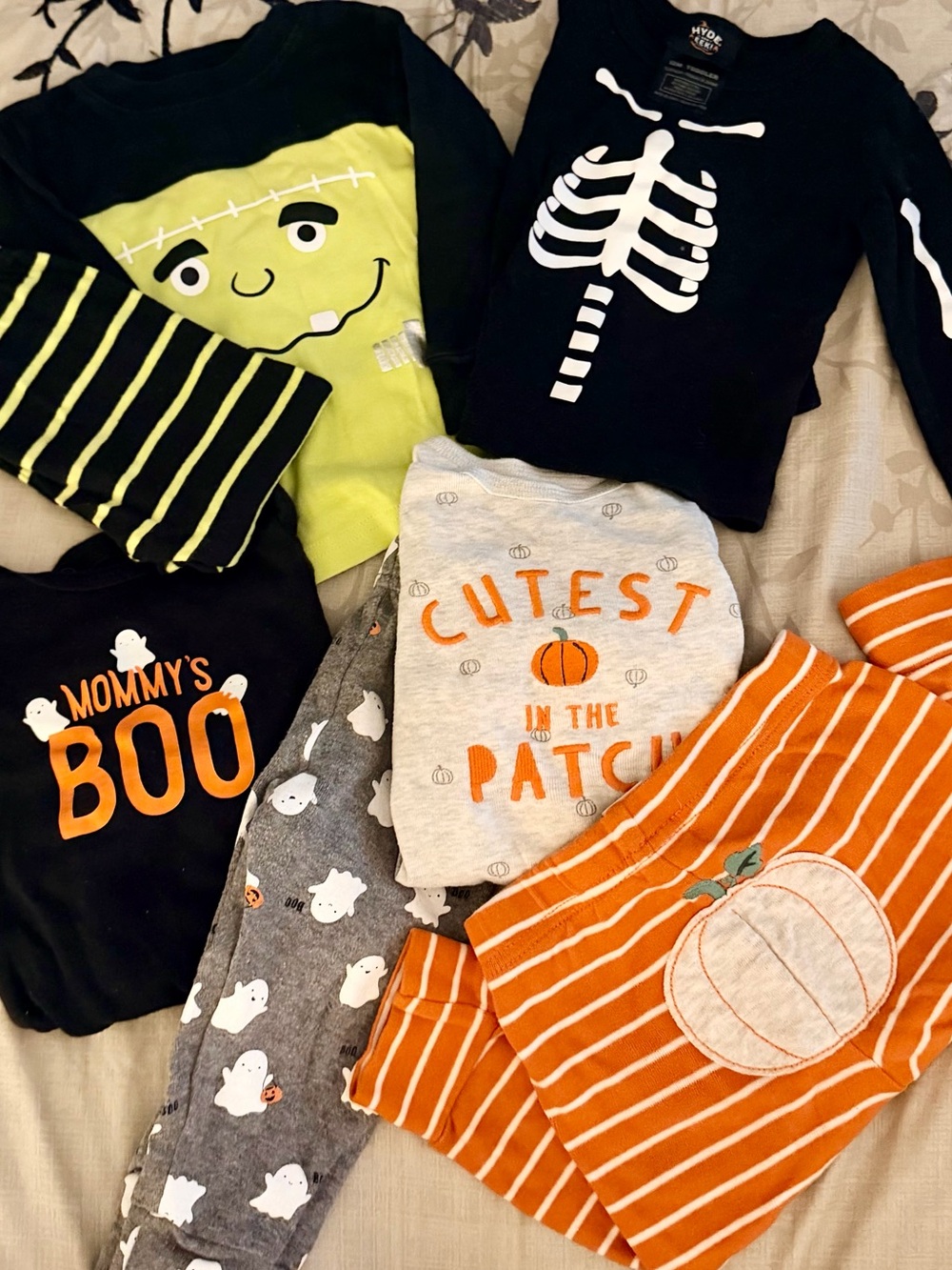 Carter's 12M Halloween Outfits - 3 Sets - 👻 🎃